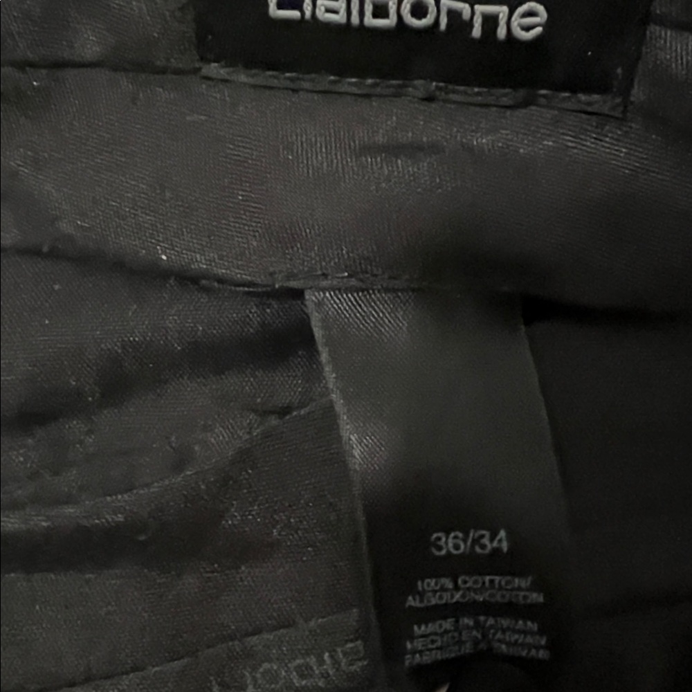 Liz Claiborne Men's Khaki Chinos - Picture 3 of 4